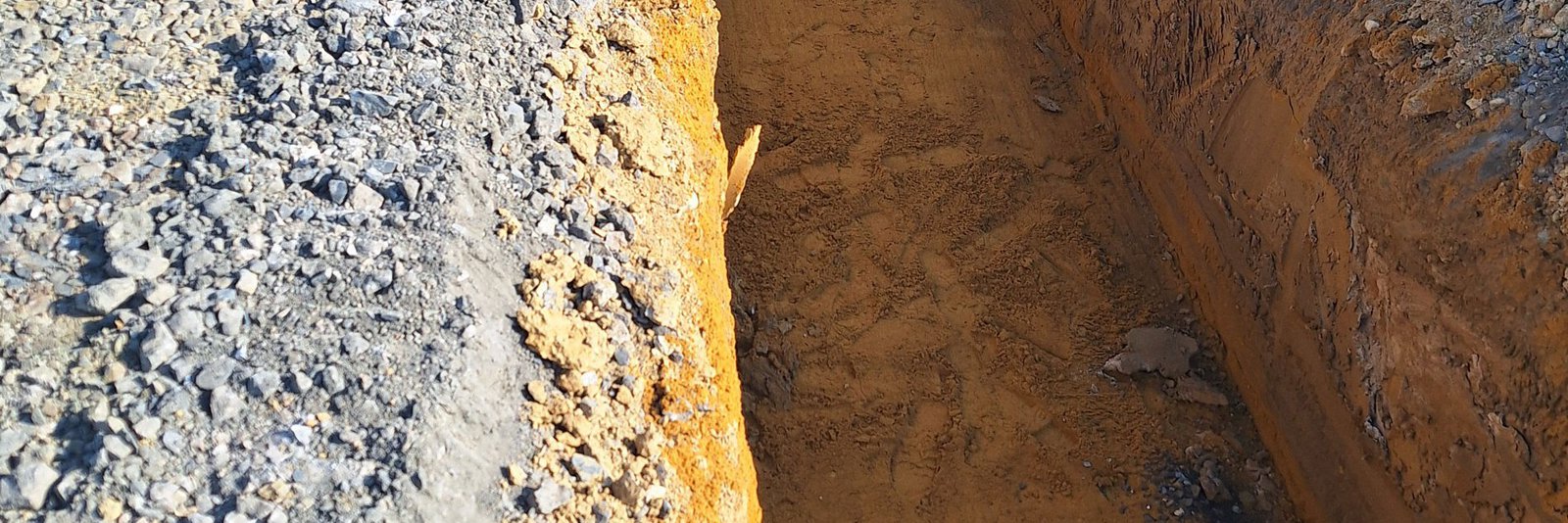 Unser „Schatz“ liegt in der Erde: Die meisten Leitungen für die Versorgung mit Wasser, Gas und Strom werden im Boden verlegt. Deshalb spielt die Bodenbeschaffenheit für Netzbetreiber wie uns eine elementare Rolle.